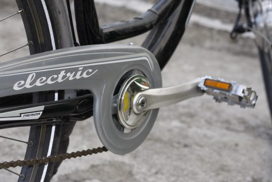 Sepeda Listrik, Transportasi Alternatif yang Ramah Lingkungan sepeda listrik