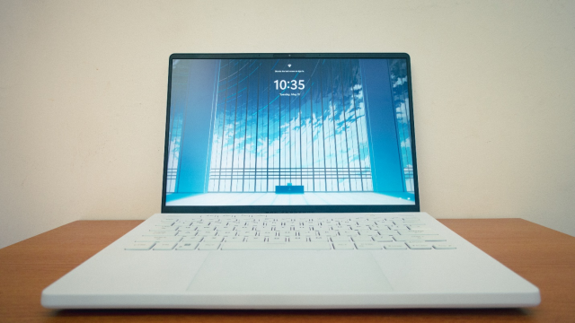 ROG Zephyrus G14 GA402