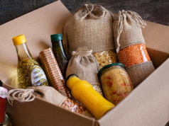 Membawa Keberkahan dengan Parsel Lebaran parcel lebaran